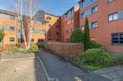 Images for 0/1, Merrylee Road, Muirend, Glasgow