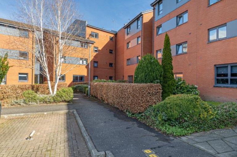 Images for 0/1, Merrylee Road, Muirend, Glasgow