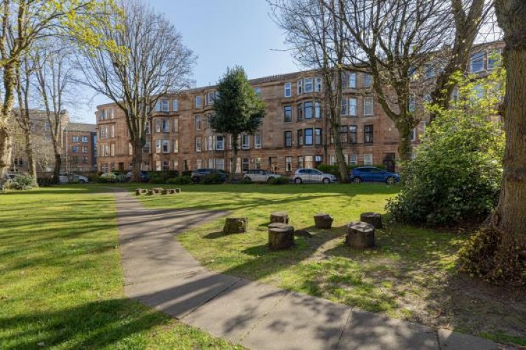 Images for 1/3, Battlefield Gardens, Battlefield, Glasgow