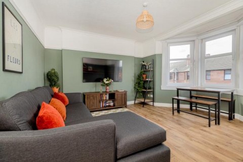 Click the photo for more details of 2/1, Brisbane Street, Battlefield