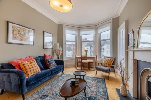 Click the photo for more details of 2/2, Tantallon Road, Shawlands, Glasgow