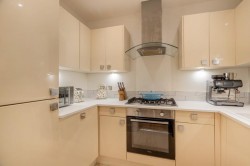 Images for 2/2, Tantallon Road, Shawlands, Glasgow