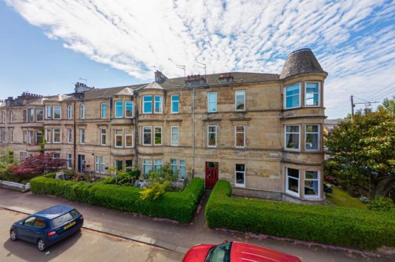 Images for Flat 2/2, Ledard Road, Battlefield, Glasgow