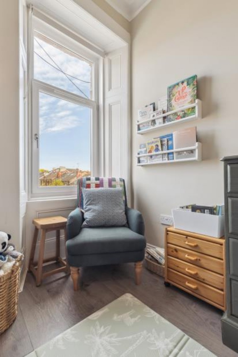 Images for Flat 2/2, Ledard Road, Battlefield, Glasgow