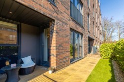 Images for Flat 1, Mansionhouse Court, Langside, Glasgow