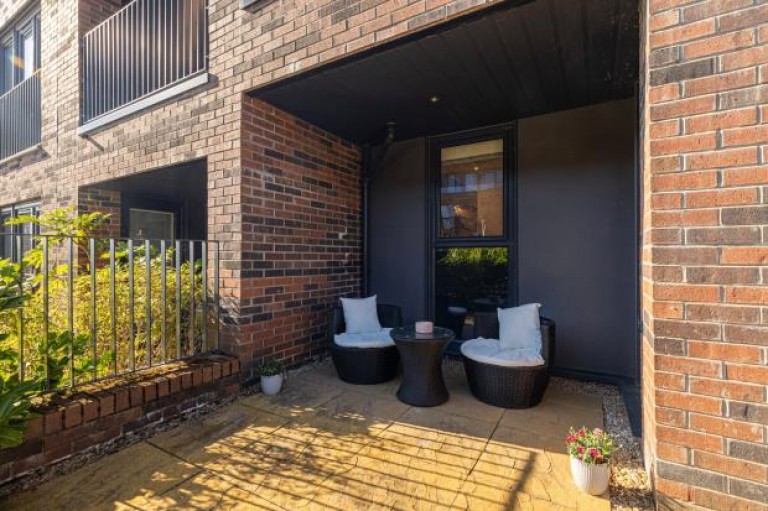 Images for Flat 1, Mansionhouse Court, Langside, Glasgow