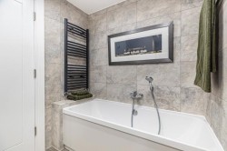 Images for Flat 2/4, Eastwoodhill Grove, Giffnock, Glasgow, East Renfrewshire