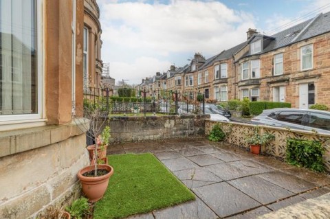 Click the photo for more details of Carmichael Place, Battlefield, Glasgow