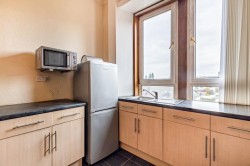Images for 2/2, Ellangowan Road, Shawlands