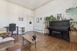 Images for 2/1, Kenmure Street, Pollokshields