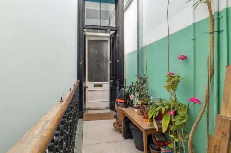 Images for 2/1, Kenmure Street, Pollokshields