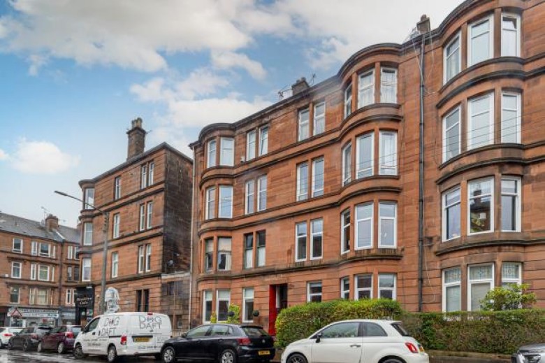 Click the photo for more details of Flat 0/1, Frankfort Street, Shawlands