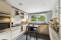 Images for 1/2, Haggswood Avenue, Pollokshields