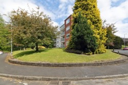 Images for 1/2, Haggswood Avenue, Pollokshields
