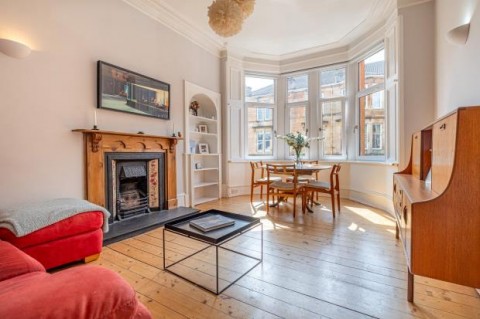 Click the photo for more details of 1/1, Walton Street, Shawlands