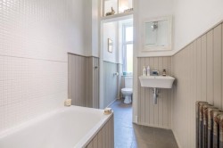 Images for 1/1, Walton Street, Shawlands