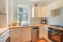 Images for 1/1, Walton Street, Shawlands