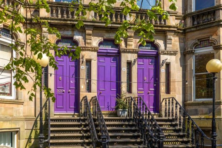 Click the photo for more details of 1/1, Queens Drive, Queens Park, Glasgow