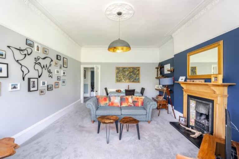 Images for 2/1, Fotheringay Road, Pollokshields, Glasgow