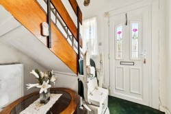 Images for Brenfield Avenue, Muirend, Glasgow