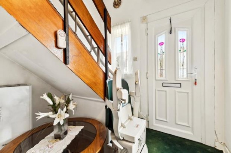 Images for Brenfield Avenue, Muirend, Glasgow