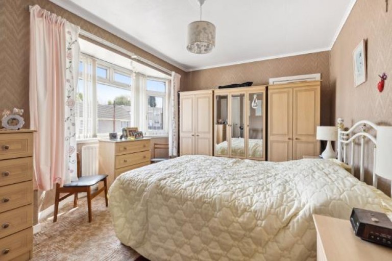 Images for Brenfield Avenue, Muirend, Glasgow