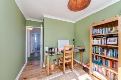 Images for 2/1, Camphill Avenue, Shawlands