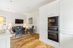 Images for Braidholm Road, Giffnock, Glasgow