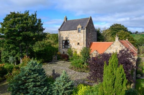 Click the photo for more details of Pirwindy Keep, Pirwindy, By Largo