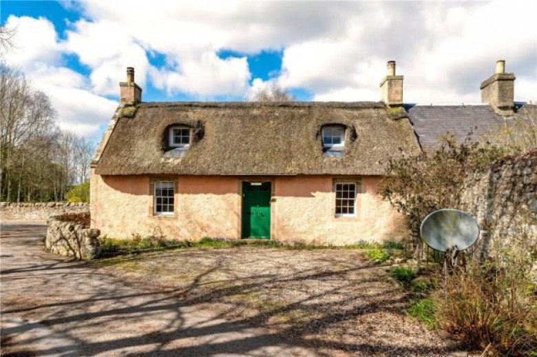 Click the photo for more details of West End, Collessie, Cupar