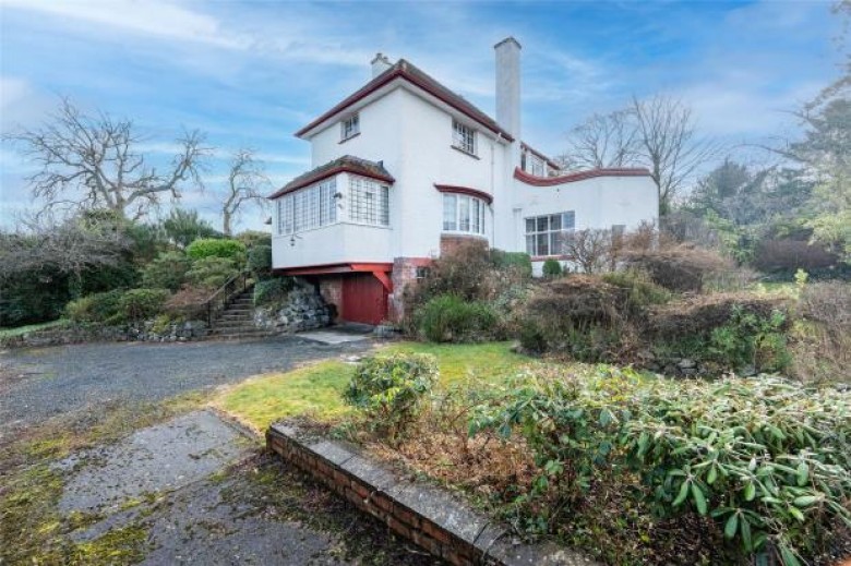 Click the photo for more details of Thorndyke, Kirk Road, Newport-on-Tay, Fife
