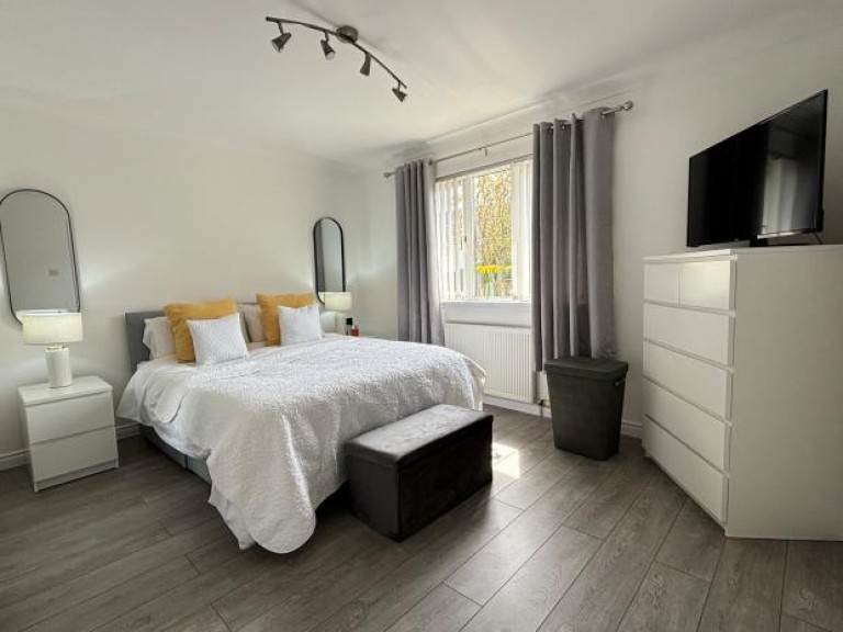 Images for Rivendell, Star, Glenrothes
