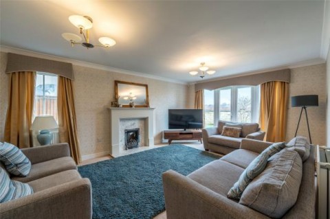Click the photo for more details of Assynt, Cant Crescent, St. Andrews