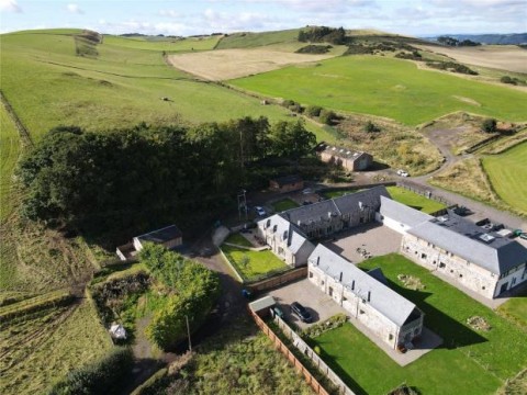 Click the photo for more details of Blinkbonny Steading, East Of Lindores, Cupar, Fife