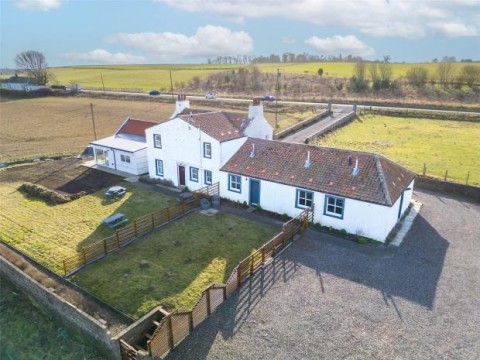 Click the photo for more details of Edenside House Wester, Edenside, St. Andrews, Fife