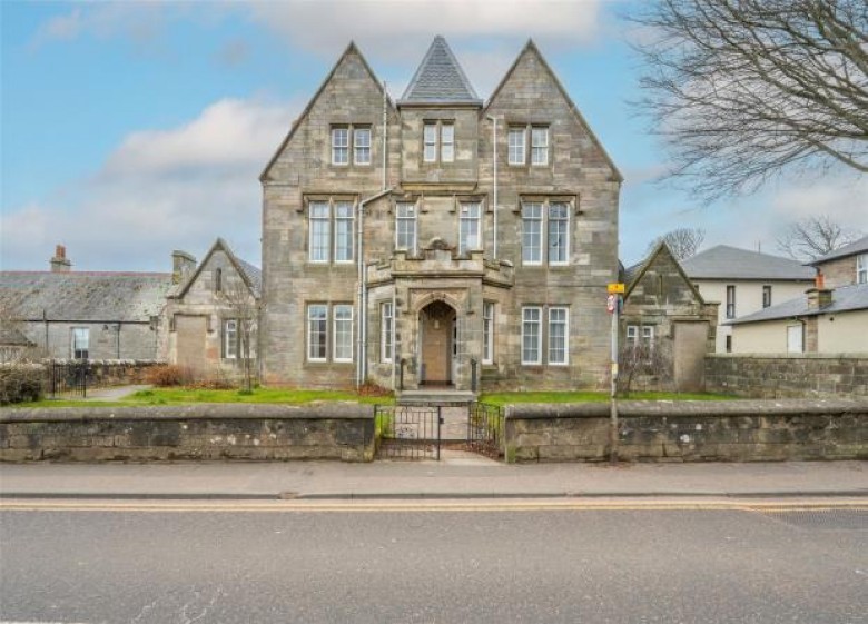 Click the photo for more details of Abbey Villa, Abbey Walk, St. Andrews, Fife