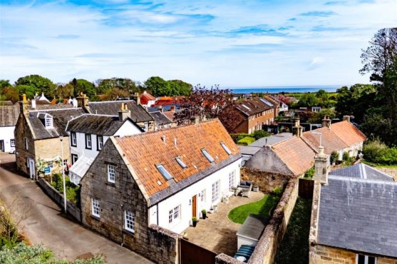 Click the photo for more details of Smarag, Ladywynd, Kingsbarns, St. Andrews, Fife