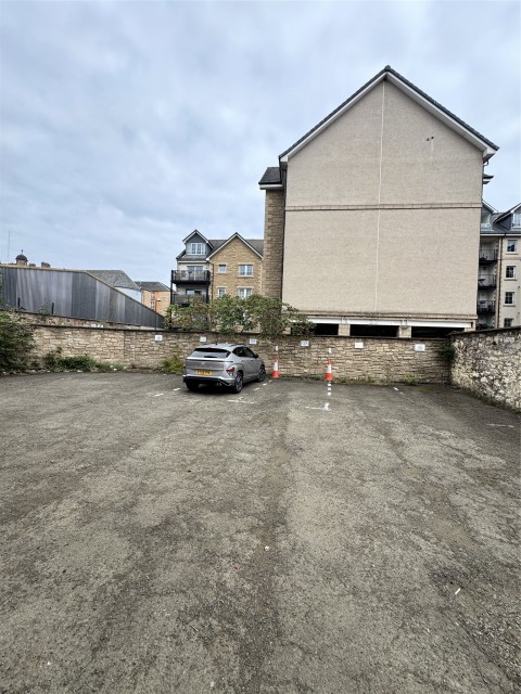 Click the photo for more details of Edinburgh, Midlothian