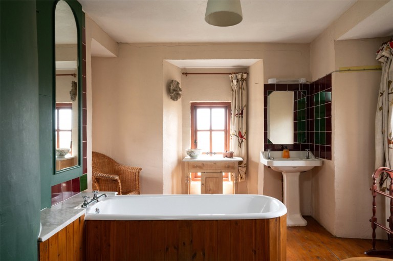 Images for By Bannockburn, Stirling