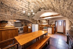 Images for By Bannockburn, Stirling