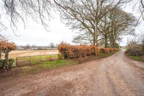 Click the photo for more details of Kirkton Road, Newtyle, Angus