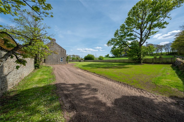 Images for Kirknewton, West Lothian