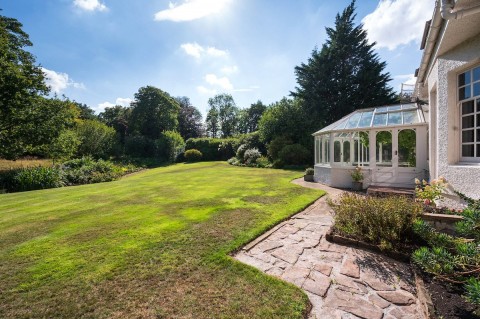 Click the photo for more details of Edinburgh Road, Gifford, Haddington