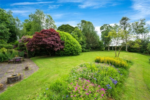 Click the photo for more details of Crieff, Perthshire