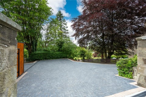 Click the photo for more details of Carnock Road, Dunfermline