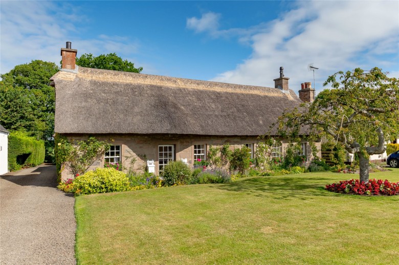 Click the photo for more details of Kinrossie, Perth, Perthshire