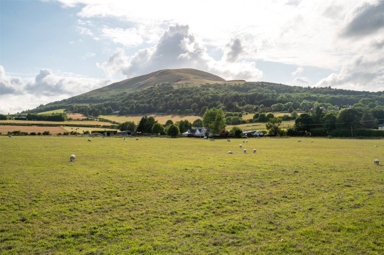 Click the photo for more details of Damhead, 24 Damhead, Lothianburn, Edinburgh