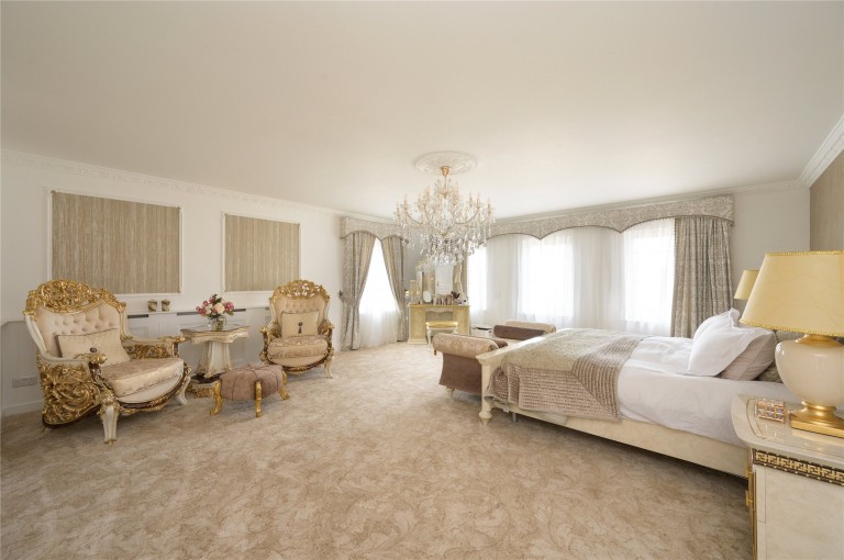 Images for Lade Court, 4 Lade Court, Linlithgow, West Lothian