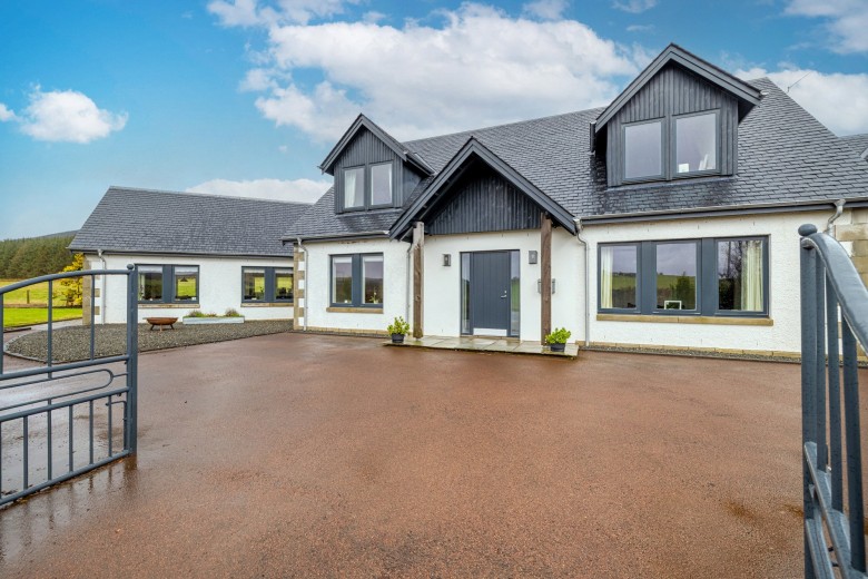 Click the photo for more details of Biggar, South Lanarkshire