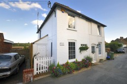 Images for Lavender Cottage, The Row, Elham